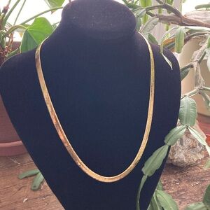 Vintage 90s Avon Gold Tone Herringbone Necklace 18” | Flat Woven Chain | NIB
